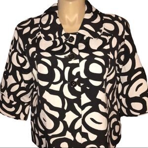 Madison Studio Jacket Size 16 Black & White